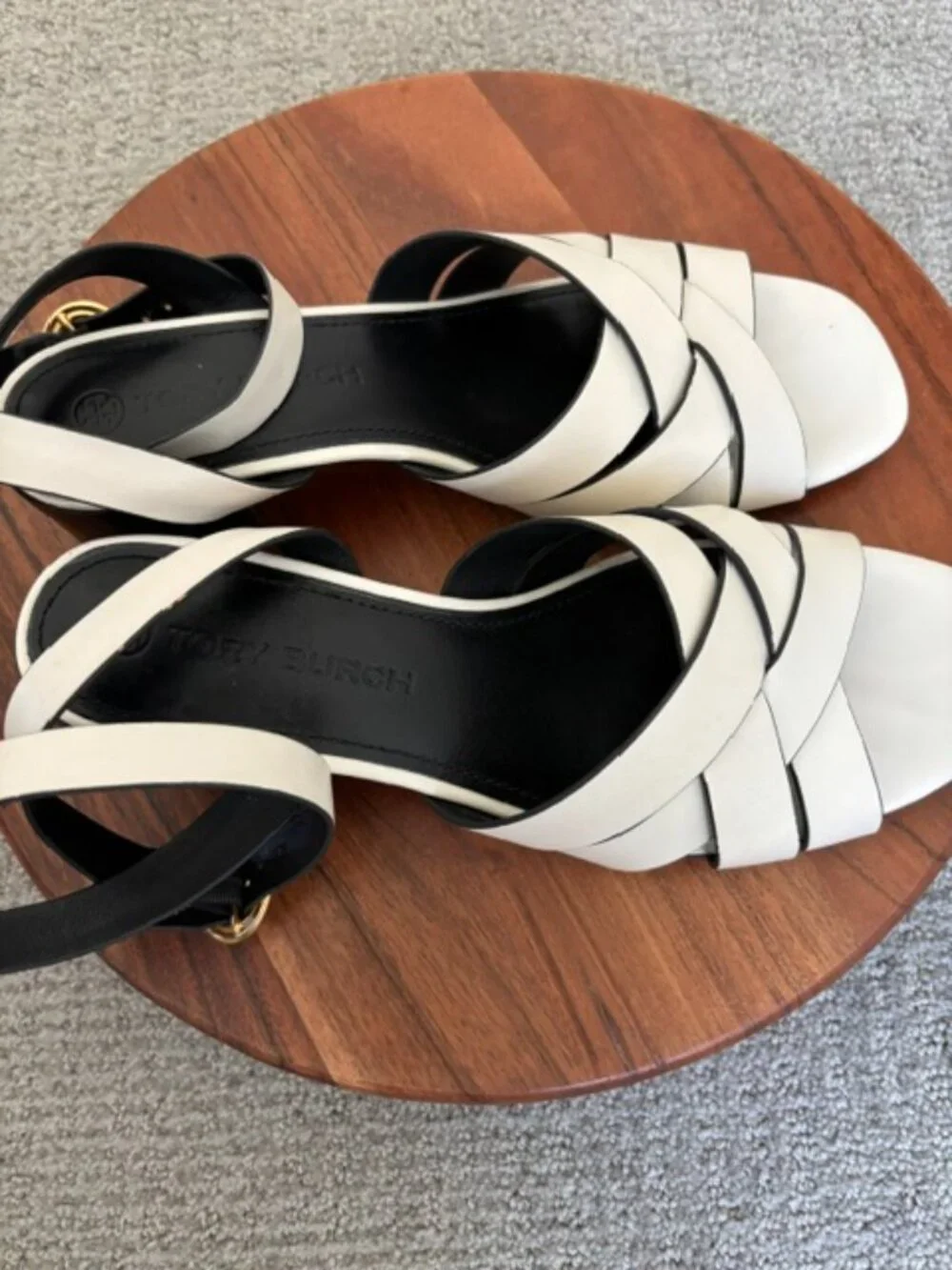 Tory Burch tory burch